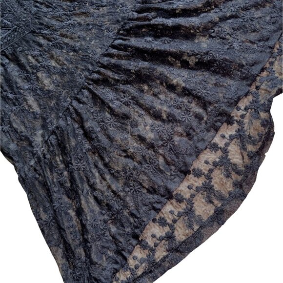 Express Womens Flowy Lace Tank Top-Black-Size S-GUC - Picture 3 of 5